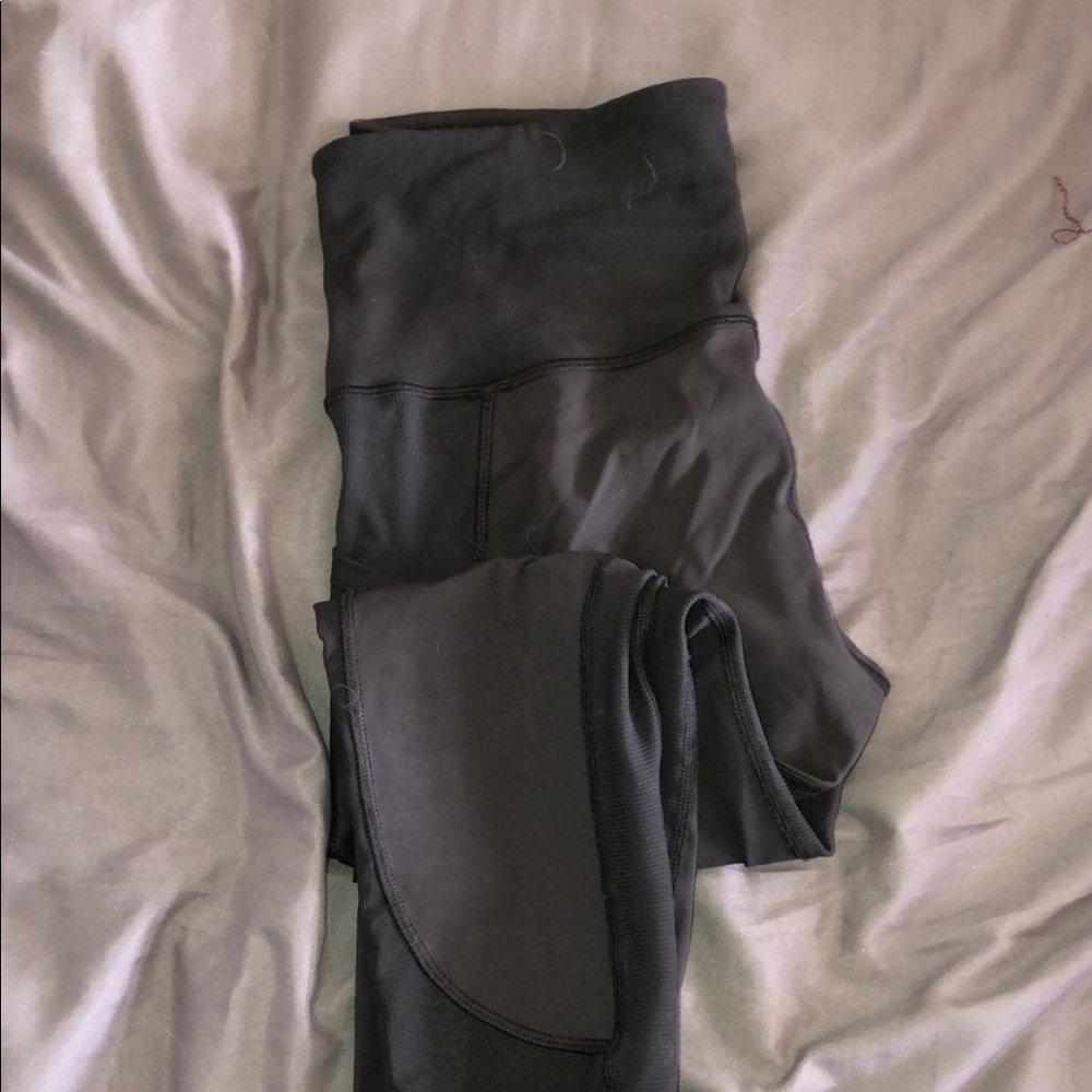 Lululemon crop leggings